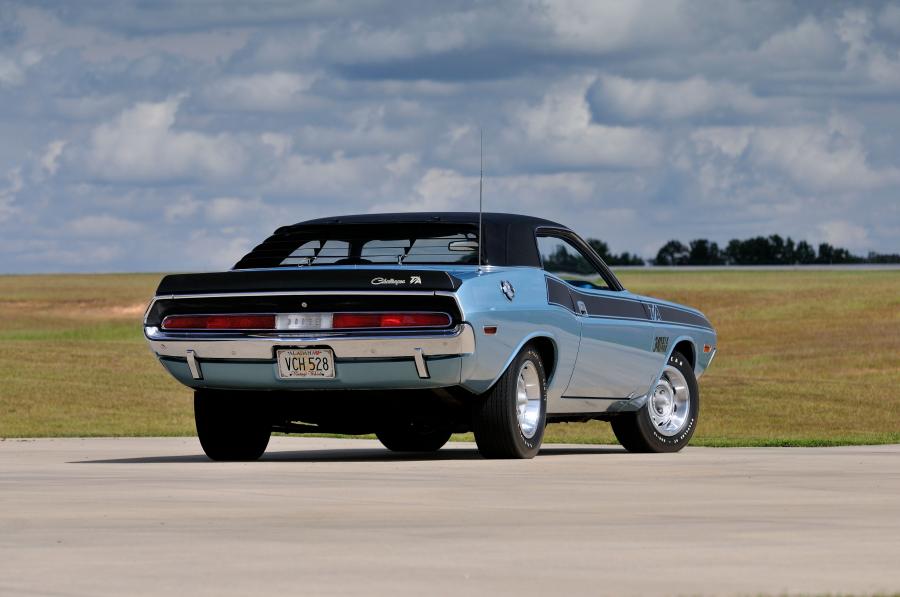  Dodge Challenger TA 340 Six Pack Hardtop 1970 года  (фото 39 из 41)